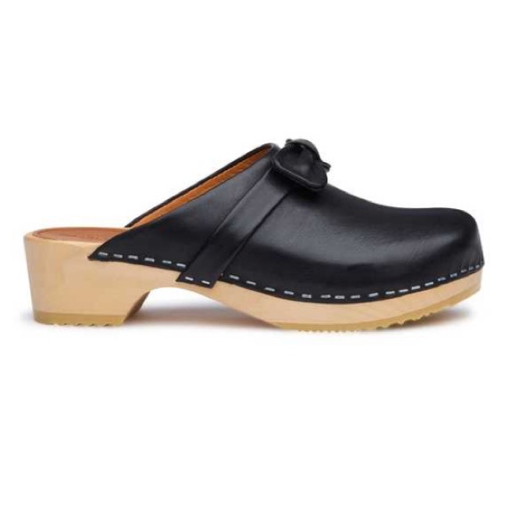 Free People Shoes - Free People Swedish Hasbeens NWT Bow Husband slip In Clog size 7.5 to 8 LOVE❤️